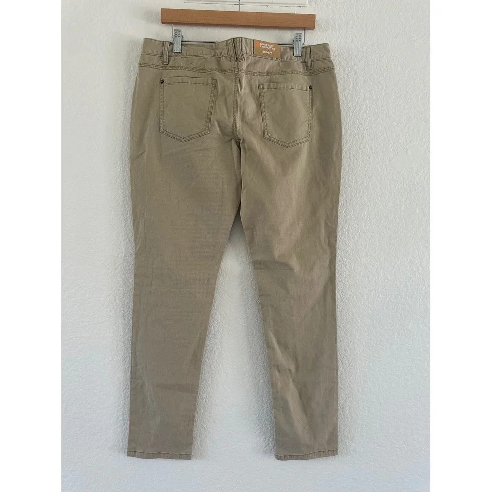 Mossimo Supply Co‎ Skinny Pants Womens 13 Khaki Low Rise Fit 6 Stretch Chino